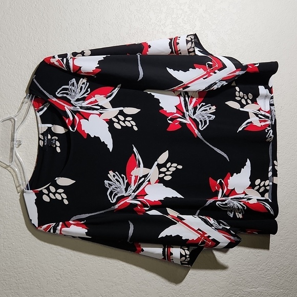 Alfani Blouse Womens Small Top Floral Black White Tan Red Career - Picture 1 of 11